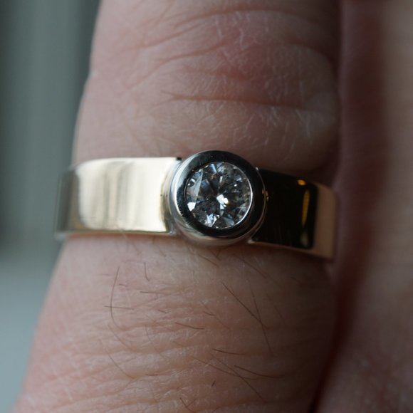 14KTT Gold Handmade Solitaire Genuine Diamond Ring - Picture 7 of 8